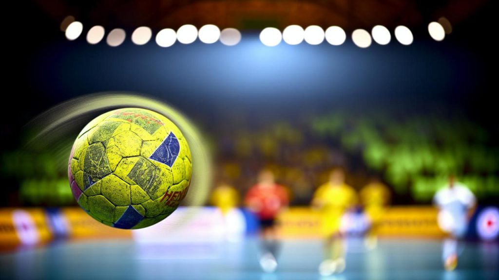 jak grać w piłkę ręczną